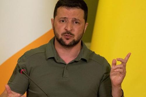 Ukraine nhận thêm hệ thống phòng không IRIS-T từ Đức, thúc giục người dân nhập ngũ