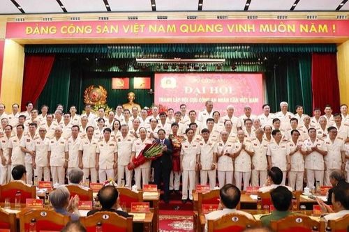 Thành lập Hội Cựu Công an nhân dân Việt Nam: Đề cao phương châm 'Cựu mà không cũ, cựu mà không bảo thủ'