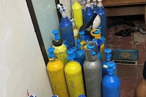 Công an huyện Thanh Trì triệt phá kho khí 'bóng cười' từ tin báo facebook