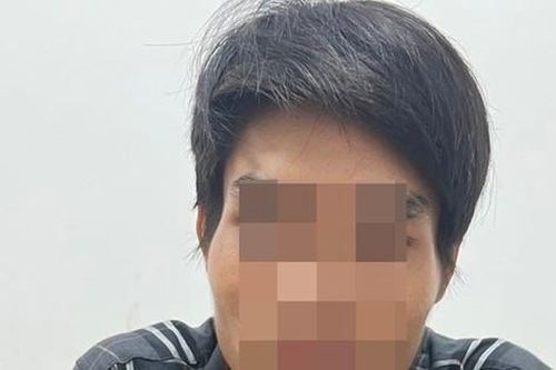 Bắt khẩn cấp cha dượng bạo hành bé trai 3 tháng tuổi tử vong