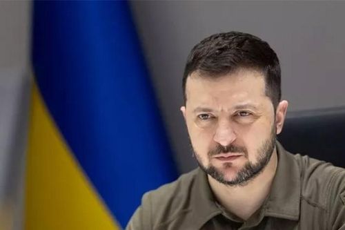 Tổng thống Ukraine kéo dài lệnh thiết quân luật, tổng động viên thêm 90 ngày