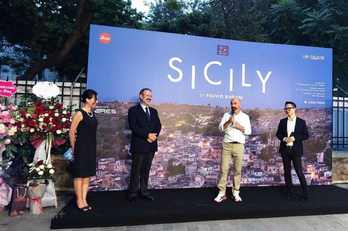 Khai mạc triển lãm ảnh giới thiệu vẻ đẹp của hòn đảo nổi tiếng Sicily