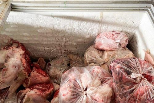 Đồng Nai: Thu giữ hàng tấn thực phẩm bẩn từ thịt heo và trâu, bò