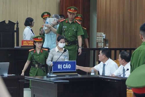 Cựu GĐ sở GD&ĐT Thanh Hóa lĩnh 4 năm tù