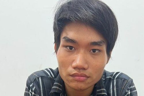 Bé trai 3 tháng tuổi tử vong nghi do bạo hành: Gã người tình của mẹ khai gì?