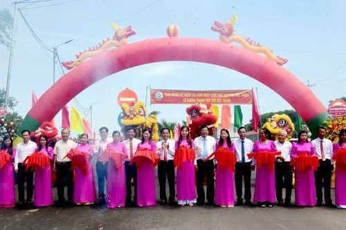 Khánh thành cầu Tôn Đức Thắng ở An Phú