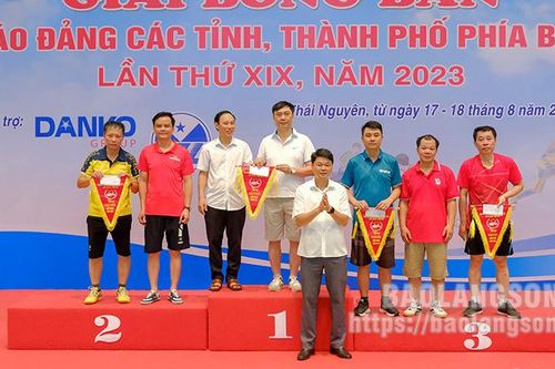 Bế mạc Giải Bóng bàn báo đảng các tỉnh, thành phố phía Bắc