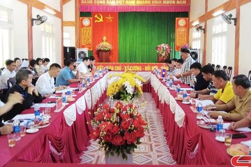 Đoàn công tác tỉnh Bò Kẹo, nước CHDCND Lào, thăm và làm việc tại huyện Mộc Châu