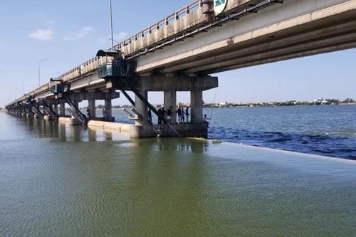 Sửa chữa cấp bách đảm bảo an toàn đập Thảo Long