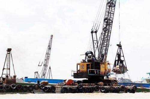 An Giang thu hồi 10 giấy phép khai thác cát trên sông Hậu và sông Tiền