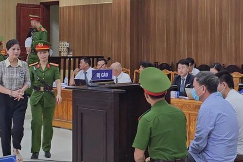 Nguyên Giám đốc Sở Giáo dục và Đào tạo tỉnh Thanh Hóa Phạm Thị Hằng lĩnh án 4 năm tù