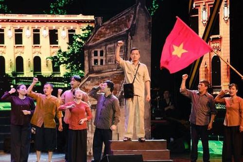 Biểu diễn nghệ thuật kỷ niệm 78 năm Cách mạng Tháng Tám và Quốc khánh 2-9