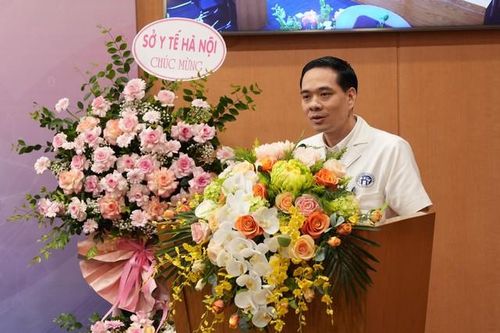 Người bệnh là trung tâm, các bệnh viện công của Hà Nội đều phải chuyển mình