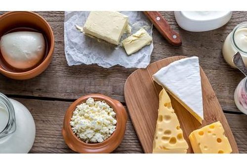 Cách chọn sữa và chế phẩm sữa cho phụ nữ có thai và bà mẹ cho con bú