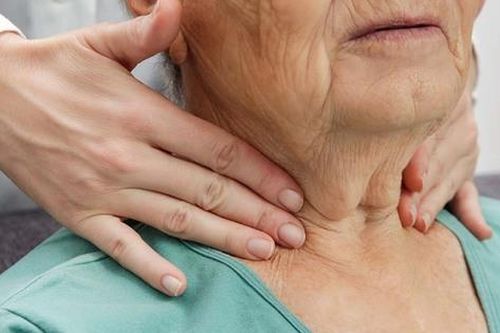 Sau khi phẫu thuật cắt tuyến giáp người bệnh sẽ đối mặt với những vấn đề gì?