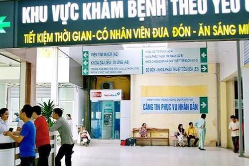 Nhiều dịch vụ khám chữa bệnh theo yêu cầu giảm giá mạnh
