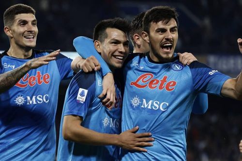 Napoli: Vũ khí chính vẫn là niềm vui