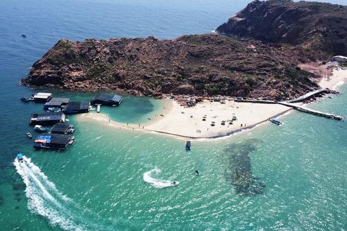 Bình Định: Buộc dừng hoạt động nhà hàng, bè nổi nếu xả thải gây ô nhiễm