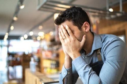 Khen người yêu cũ trẻ đẹp, những lời cô ấy nói khiến tôi xấu hổ