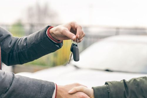 Hà Nội: 23 năm tù cho Giám đốc lừa bán ô tô người khác
