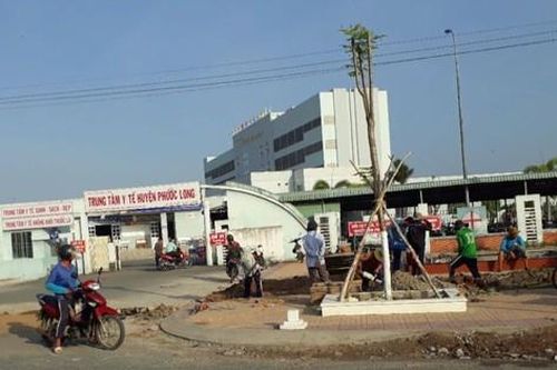 Phó Giám đốc Trung tâm y tế giải trình việc 'quên' kê khai 800 triệu: 'Do ngại và vợ không muốn'