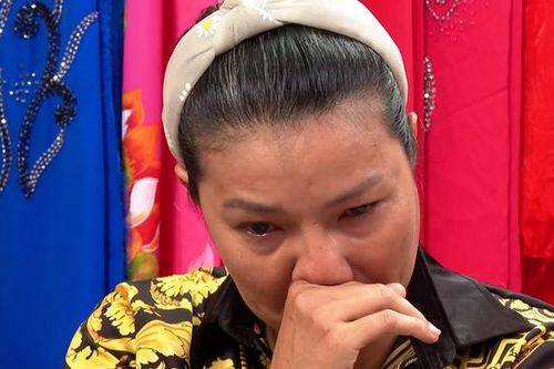 Diễn viên Kiều Trinh: 'Tôi bị chồng thứ hai nhốt vào một căn phòng, mở nhạc lên rồi đánh'
