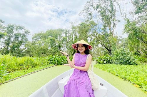 Đến rừng tràm Trà Sư, ngồi thuyền 'lạc trôi vào vùng đất thần tiên'