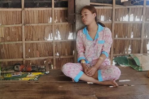 'Con sợ chết lắm, chỉ ước được sống như người bình thường thôi'