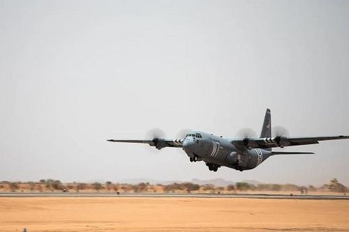 Mỹ chuẩn bị sơ tán 2 căn cứ máy bay không người lái ở Niger