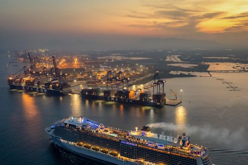 Ảnh về siêu du thuyền quốc tế tại Vũng Tàu đoạt Huy chương vàng