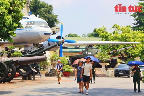 Xúc động trước những ký ức vẻ vang và tự hào về Cách mạng Tháng Tám