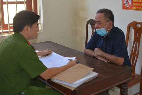 Nghệ An: Bắt nguyên Chủ tịch và Bí thư xã bán đất trái quy định