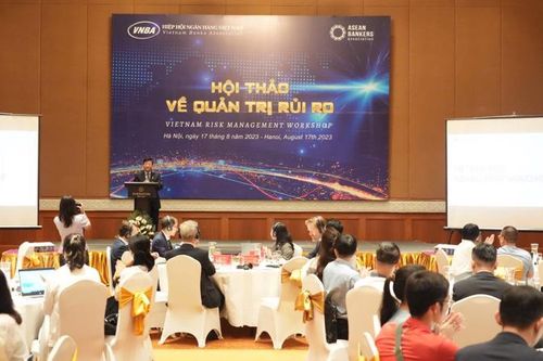 Ngành ngân hàng cần chuẩn bị ứng phó với các rủi ro phi tài chính