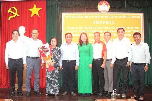 HDBank tài trợ 1 tỷ đồng nâng cấp trường mầm non và xây dựng nhà Tình nghĩa ở TP. Long Xuyên