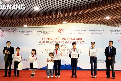 Trao 91 giải thưởng trong cuộc thi vẽ tranh và viết về Nhật Bản