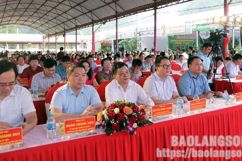 Quảng bá, tiêu thụ na và các sản phẩm OCOP huyện Chi Lăng
