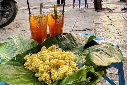 Thu Hà Nội đâu chỉ có heo may...