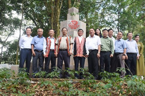 Thủ tướng: Phát triển Khu du lịch sinh thái quốc gia Măng Đen trở thành điểm nhấn