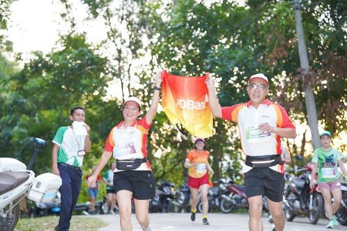 Giải Việt dã 'Thác Trắng - Bên dãy Trường Sơn'