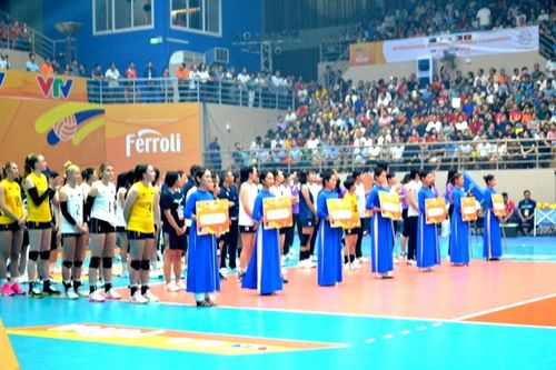 Khai mạc Giải bóng chuyền nữ quốc tế VTV Cup Ferroli 2023 tại Lào Cai