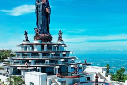 Núi Bà Đen - điểm du lịch tâm linh hấp dẫn