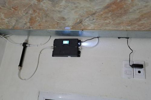 Thiết bị kích sóng di động bán tràn lan trên thị trường
