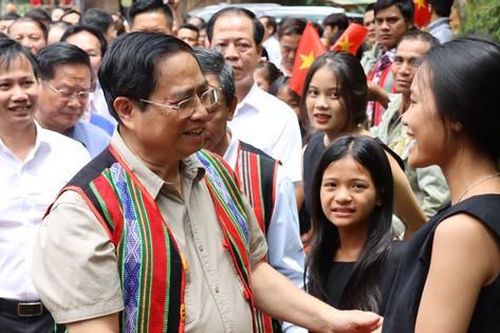 Thủ tướng: Kon Tum phải phát triển nhanh, mạnh, toàn diện, bền vững hơn nữa