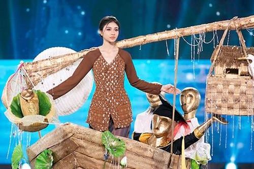 Miss Grand Vietnam 2023 thi trang phục dân tộc: Quá nhiều mẫu cồng kềnh