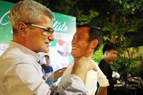 'Phù thủy' Calisto sắp trở lại Việt Nam hội ngộ học trò