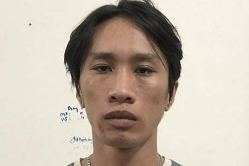 Tạm giữ kẻ 'thủ' súng bút mua bán ma túy tổng hợp