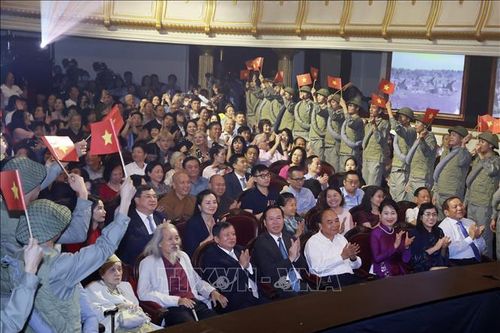 Chương trình nghệ thuật kỷ niệm 100 năm ngày sinh Nhạc sỹ Văn Cao