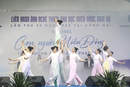 Đồng Nai: Lễ trao giải Liên hoan ảnh nghệ thuật miền Đông Nam bộ