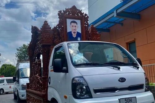 Thi thể ngoại binh CLB HAGL được đưa về đất mẹ