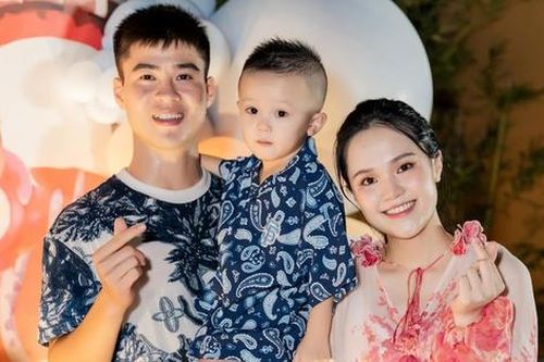 Quỳnh Anh sinh em bé, Duy Mạnh lên chức bố lần 2